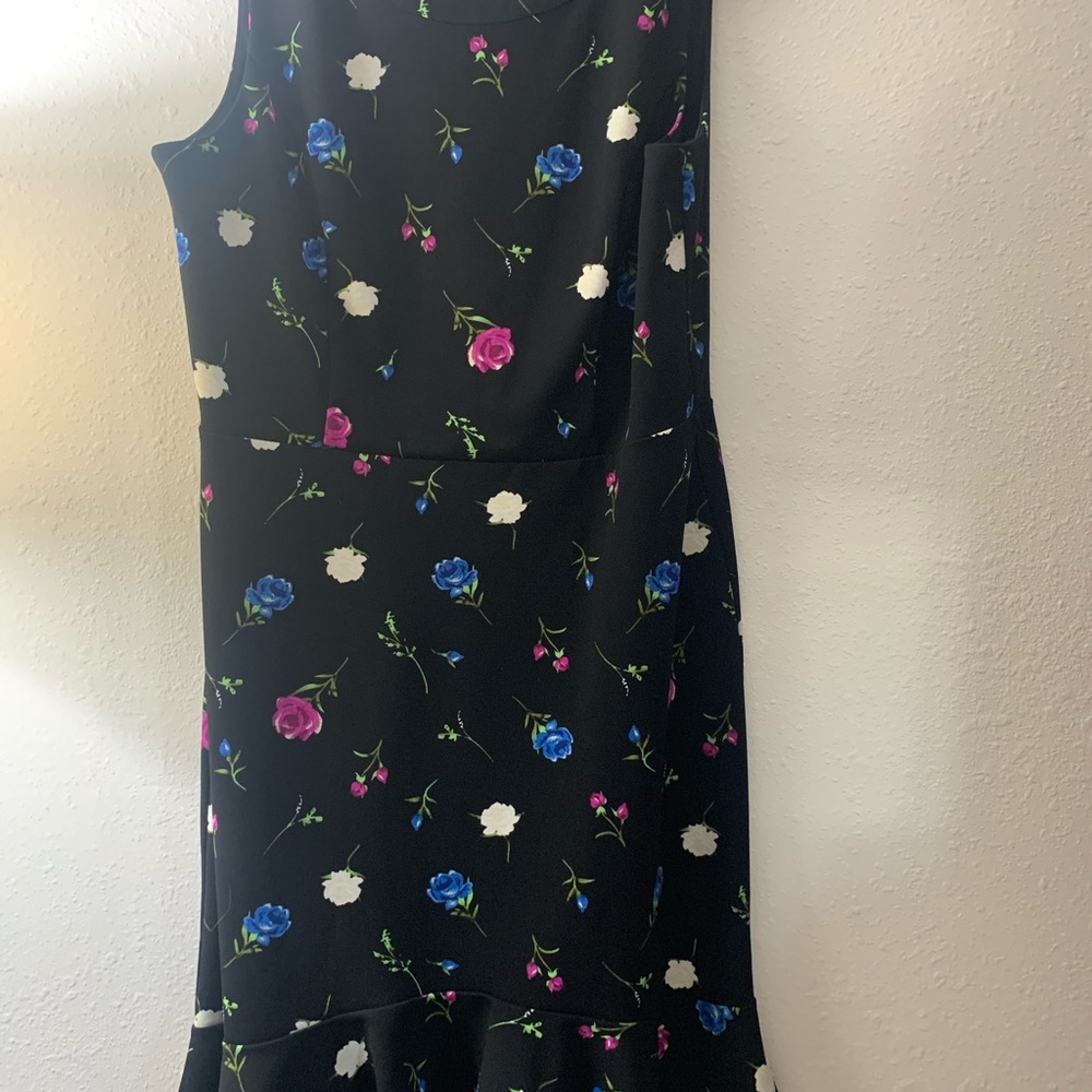 Roz & Ali Black Floral Midi Dress